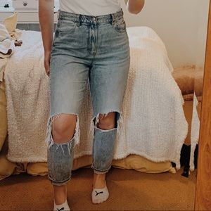✰ American Eagle mom jeans ✰